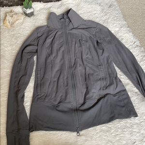 Lululemon grey jacket